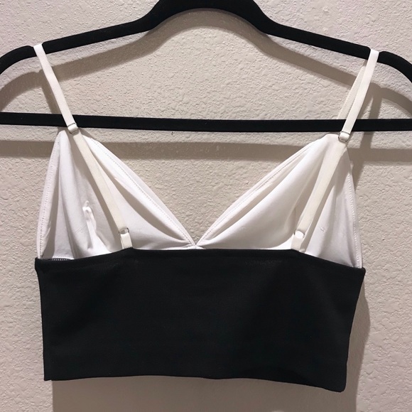 Victoria’s Secret Crop Top SALE 🌺 - Picture 2 of 5